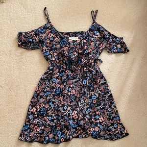 Cute floral dress from urban outfitters